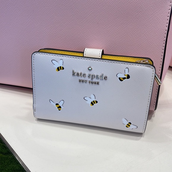 Kate Spade Staci Bee Medium Compact Bifold Wallet Bees Printed Parchment - Picture 16 of 16